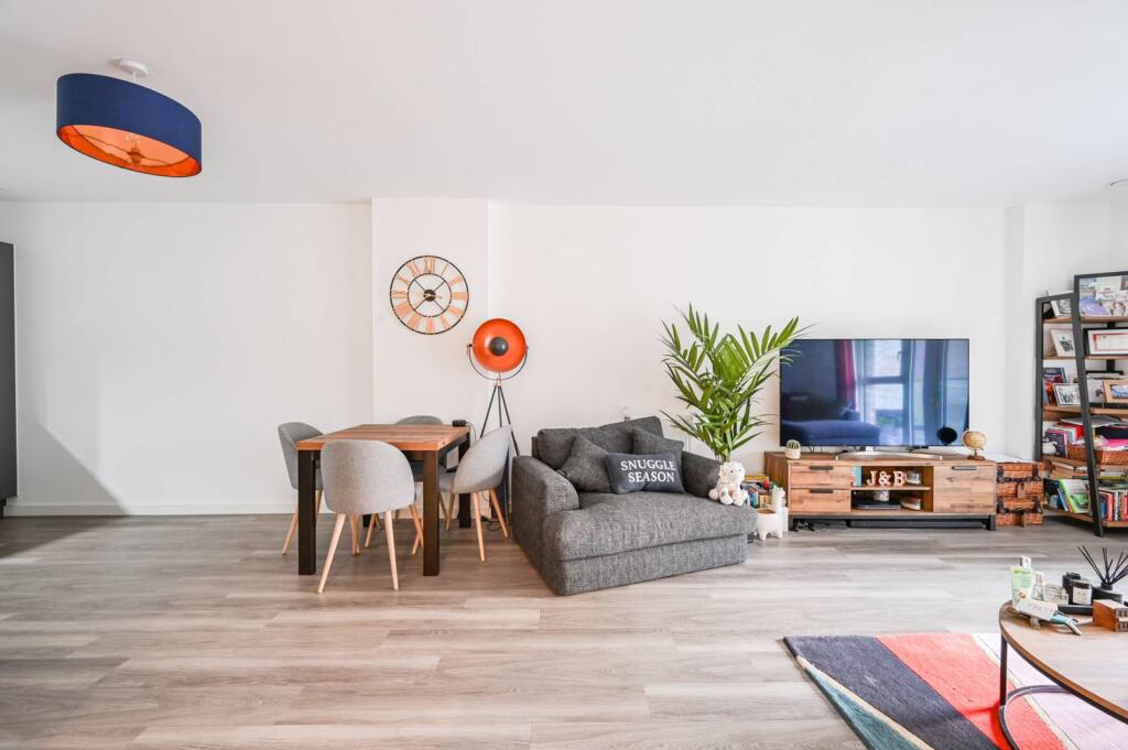 Main image of property: Chamberlain Court, Upton Park, E13