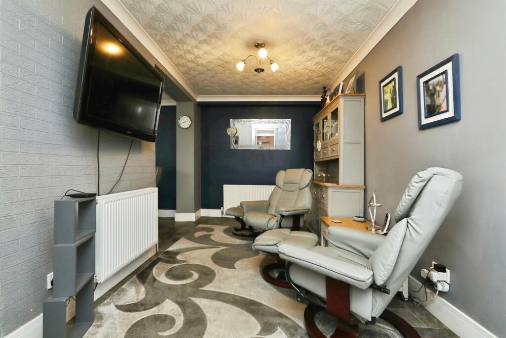 House in Sheffield - View 5