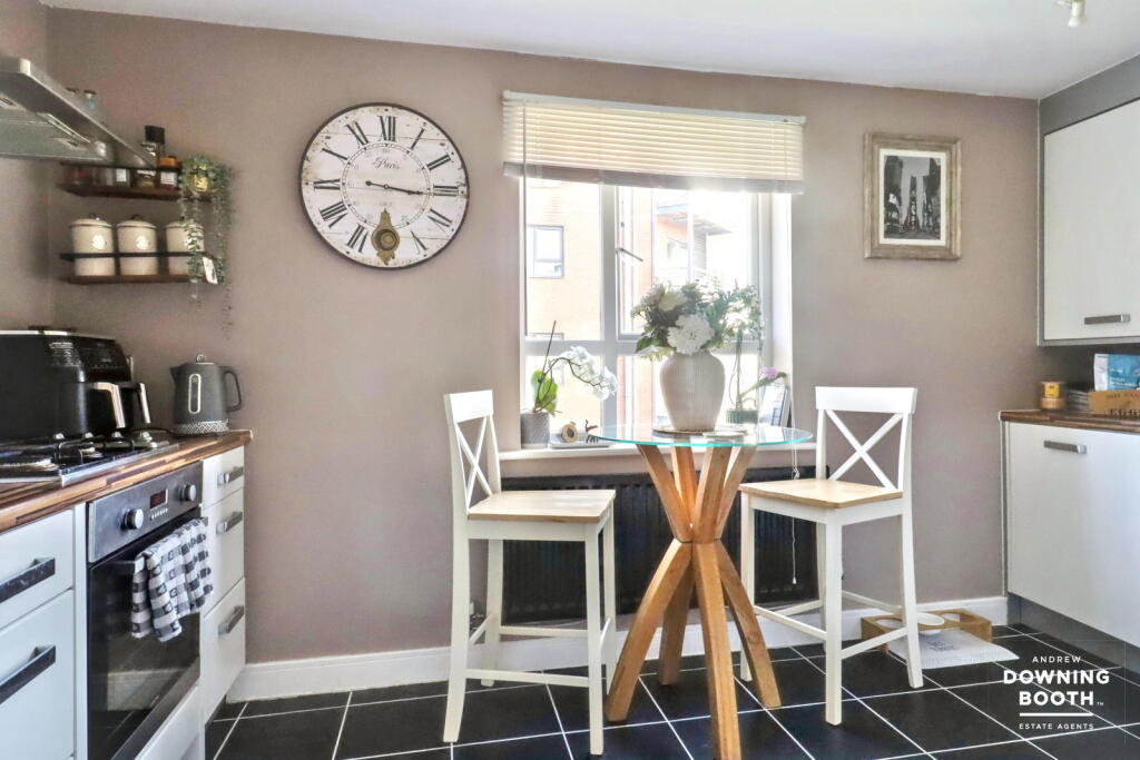 Apartment in Walsall - View 5