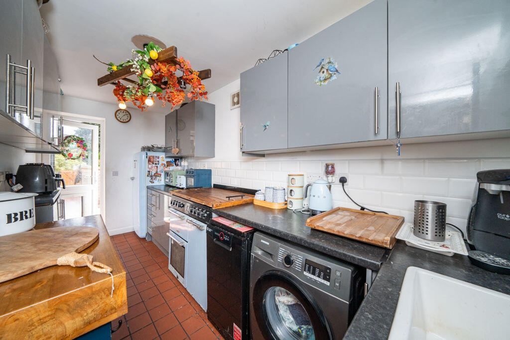 House in Dudley, Gornal Wood, Russell's Hall - View 5