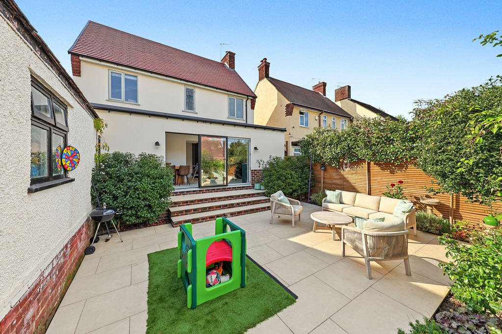House in Sheffield - View 4