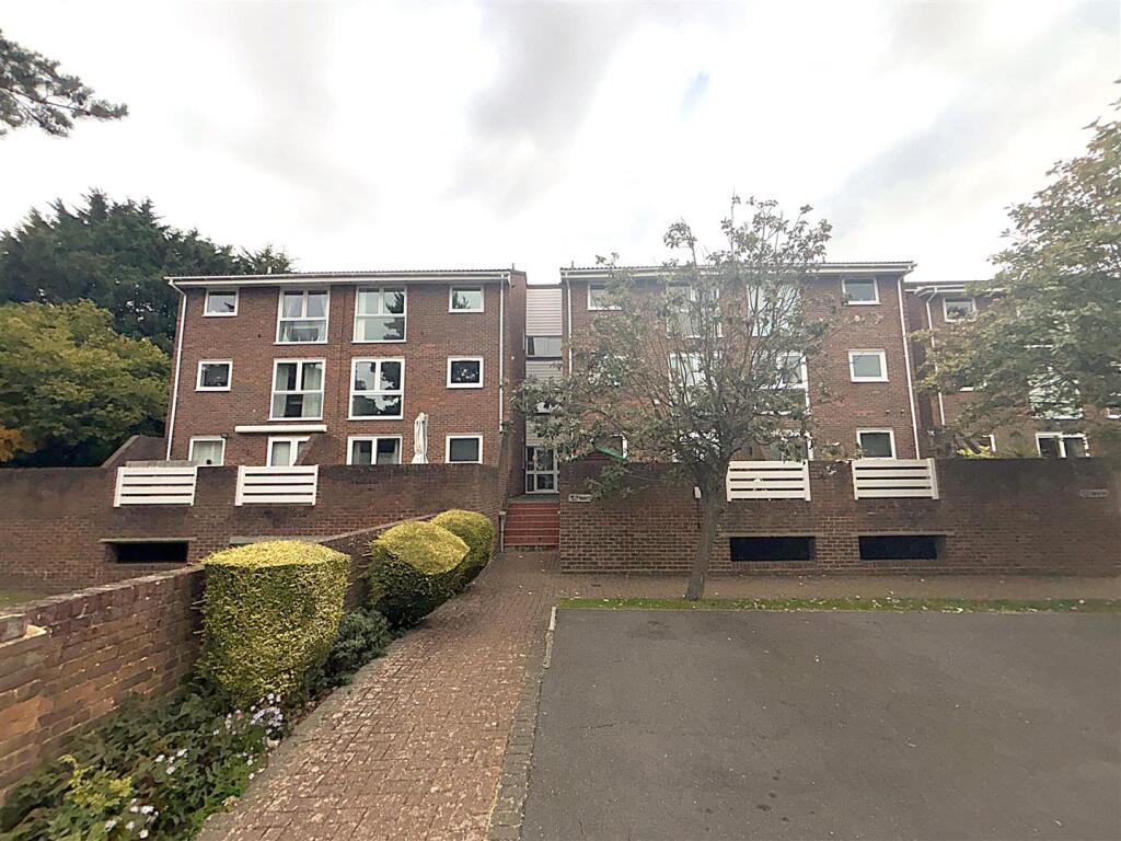 Main image of property: Hayes Lane, Beckenham