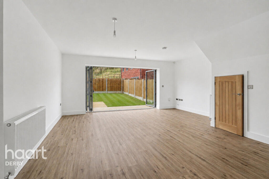 House in Derby - View 5