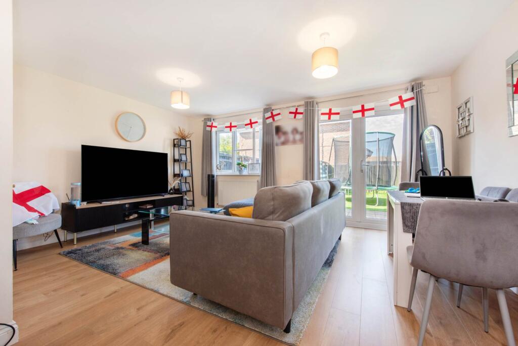 House in Chichester, East Wittering - View 2
