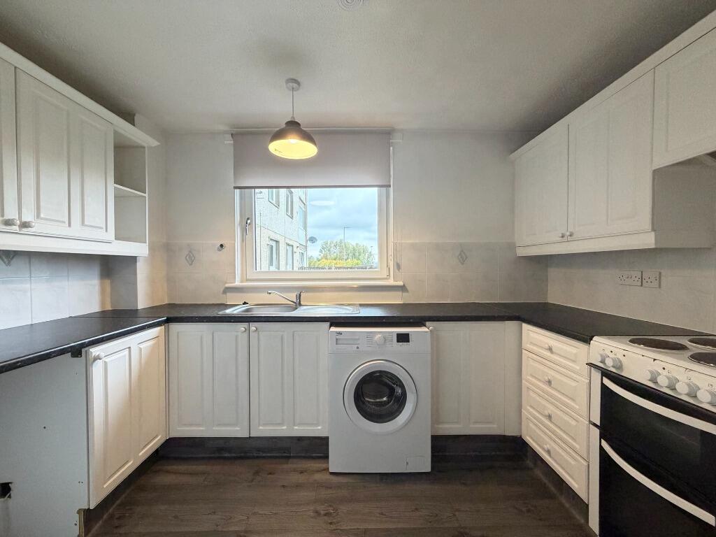 Apartment in Glasgow, South Lanarkshire - View 5