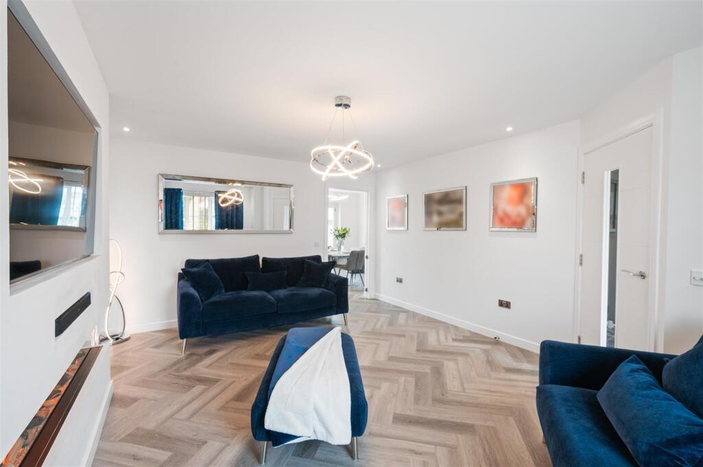 House in Edinburgh - View 5