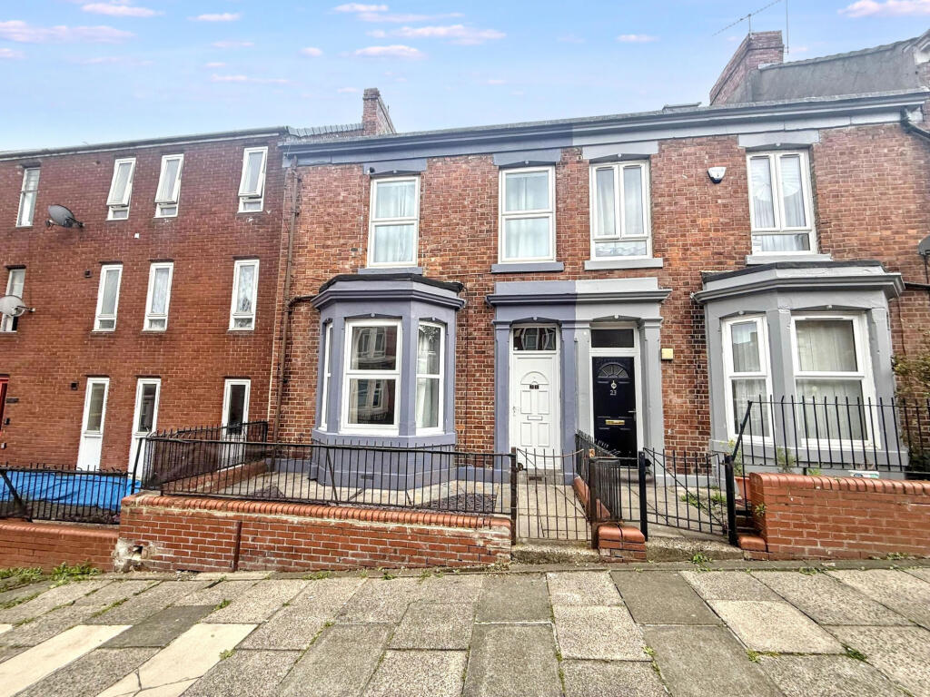 Main image of property: Warrington Road, Newcastle upon Tyne, Tyne and Wear, NE4 6RP