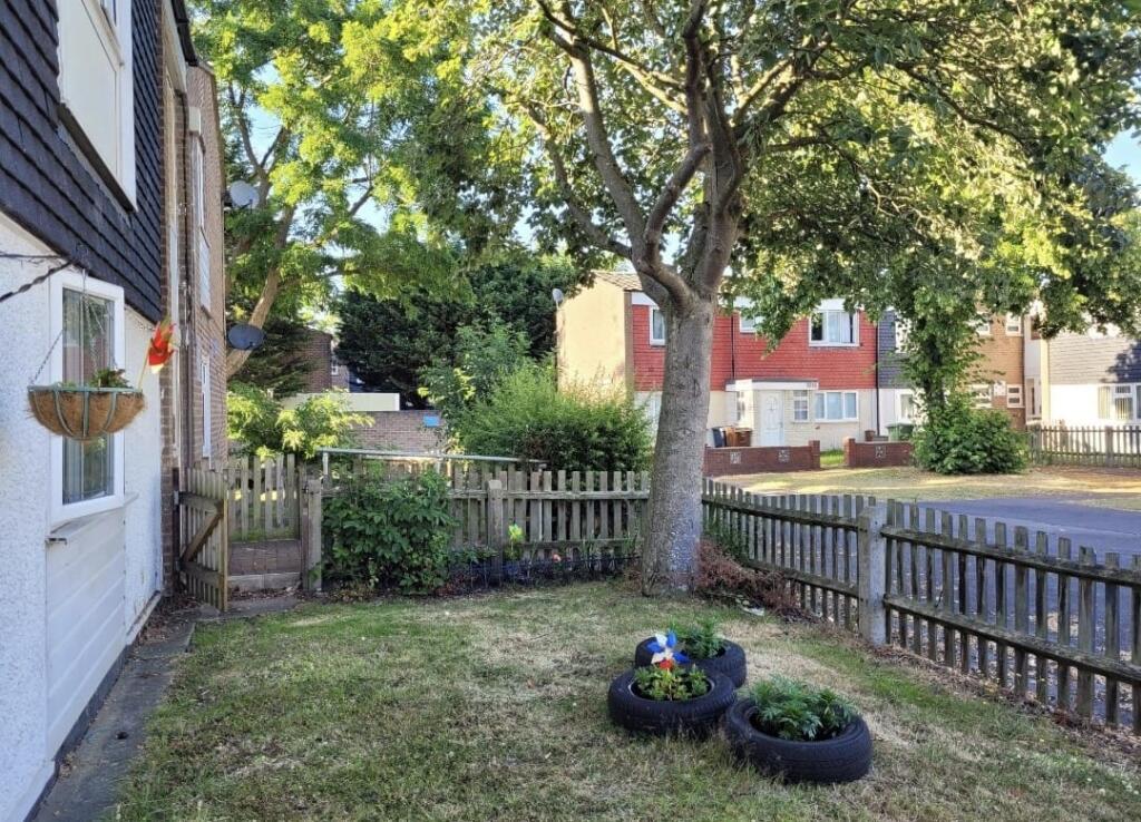 Maytree Close, Birmingham, B37 - View 6