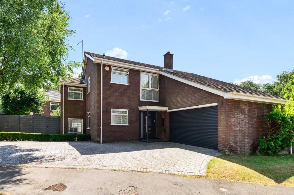 Main image of property: The Bury, Pavenham