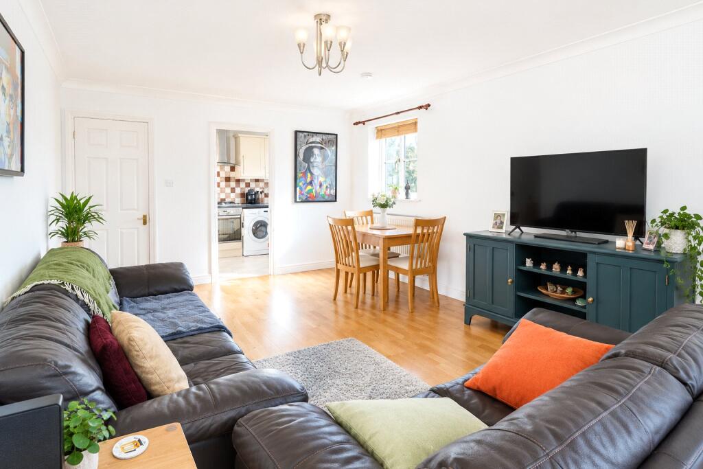 Apartment in Guildford - View 4