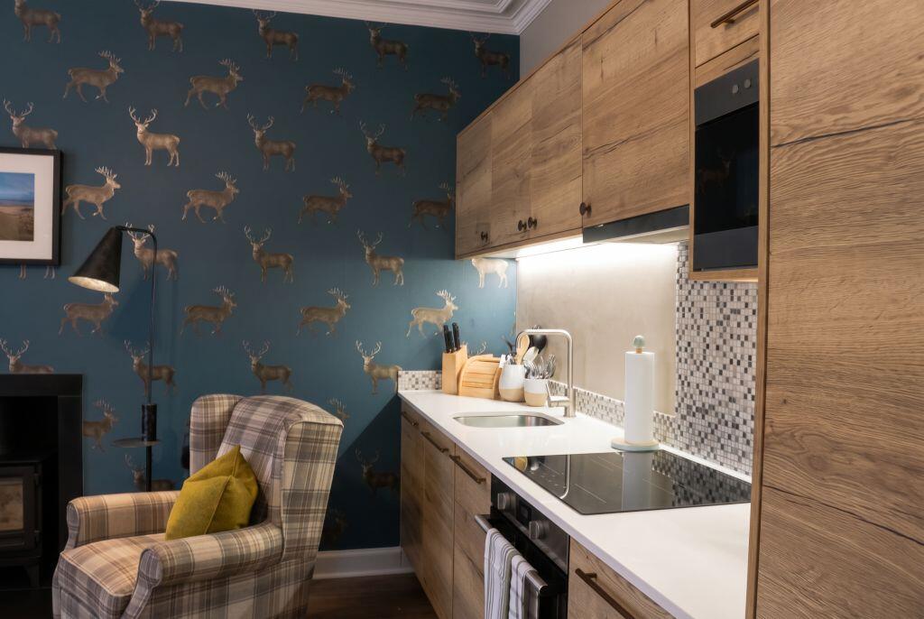 Apartment in Edinburgh - More