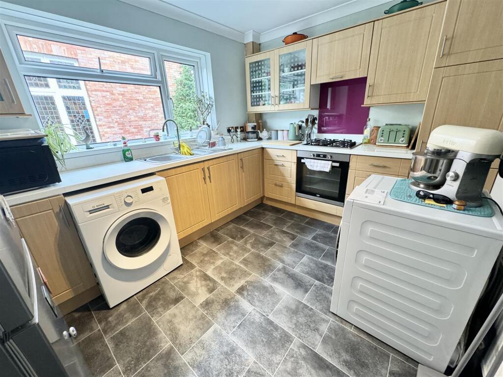 Apartment in Bournemouth - View 4