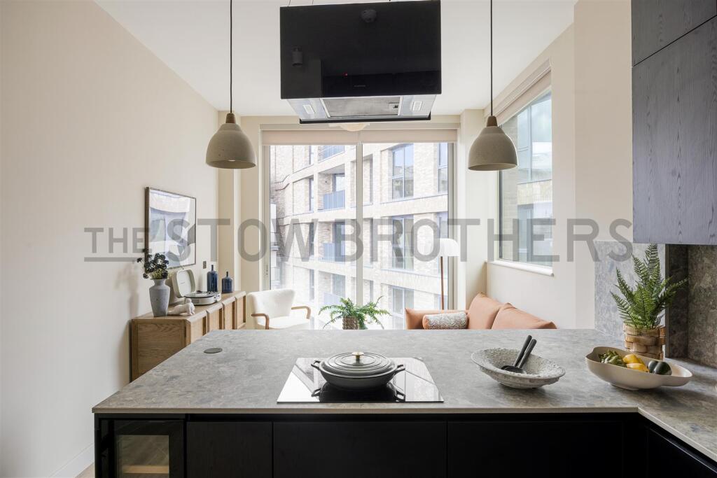 2 bedroom penthouse for rent