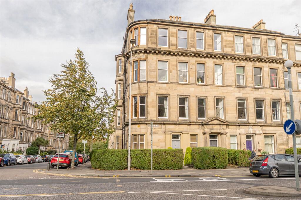 Main image of property: 14/2 Brunton Place, Edinburgh, EH7