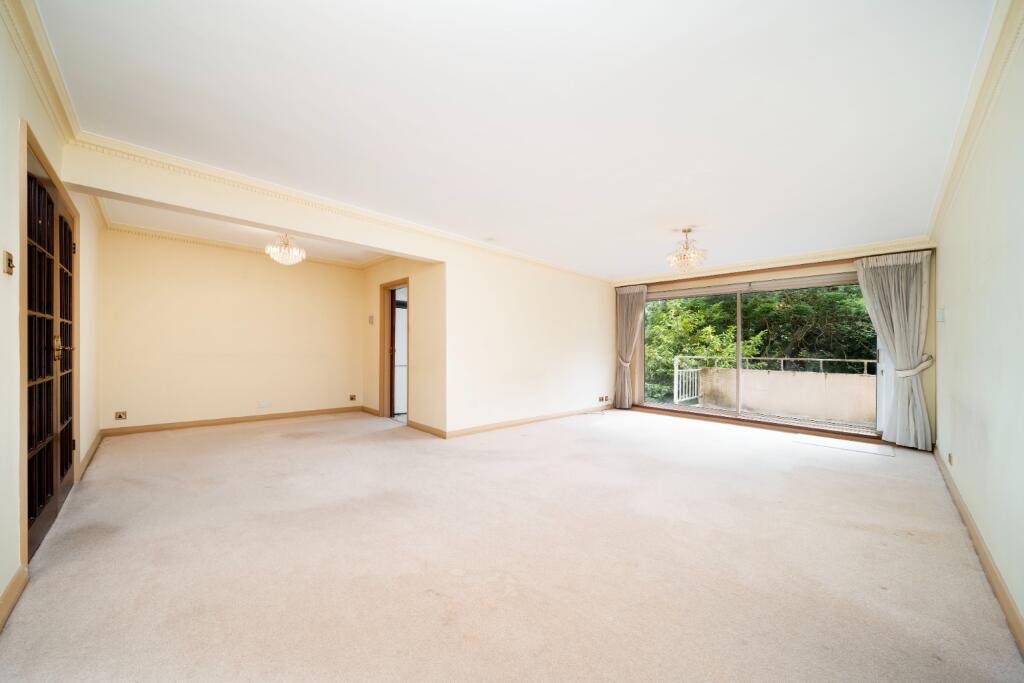 Apartment in London - View 2