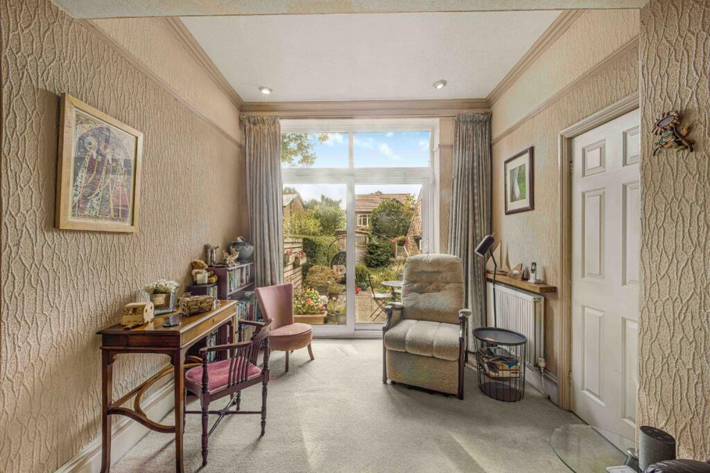 House in Trafford, Greater Manchester - More
