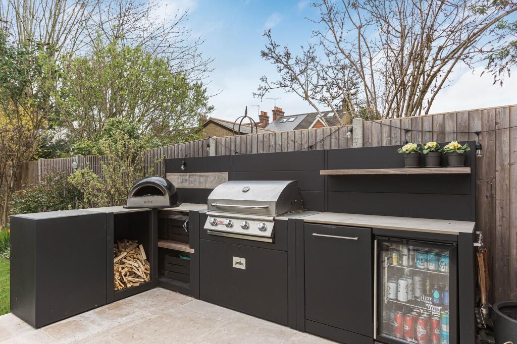 Additional image 34 of Brampton Road, St. Albans, AL1