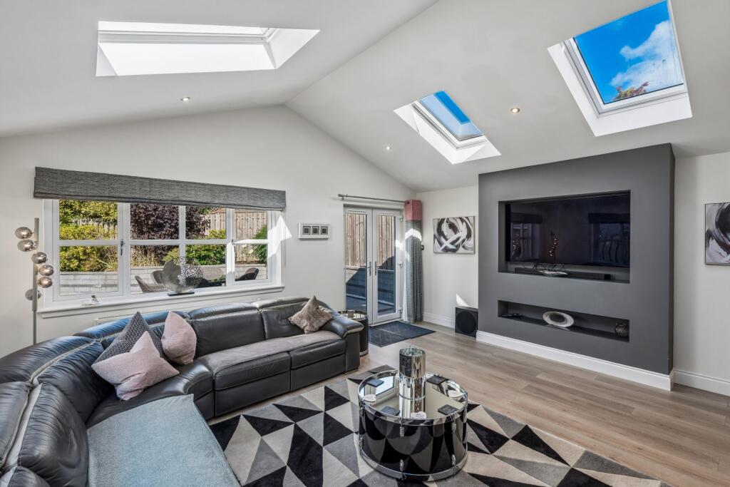 House in Falkirk - View 3