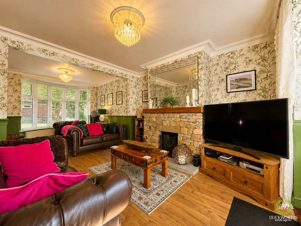 Oldfield Avenue, Darwen, BB3 photo 5