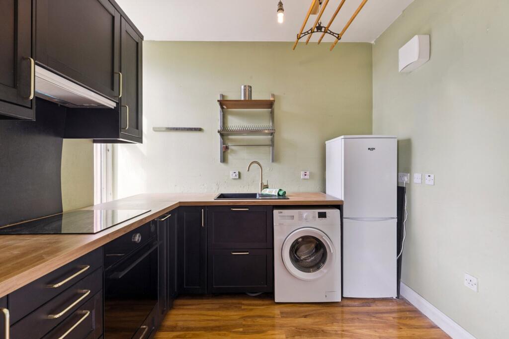 Apartment in Glasgow - View 5