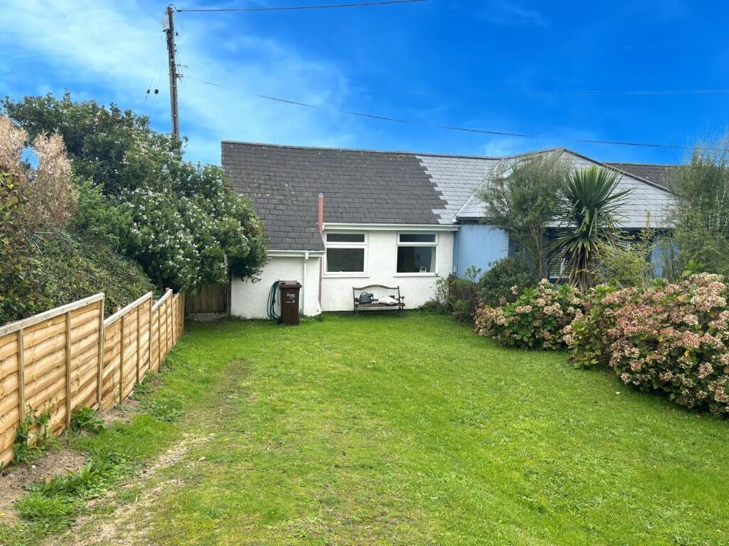 Main image of property: Sandy Cove Bungalows, Praa Sands