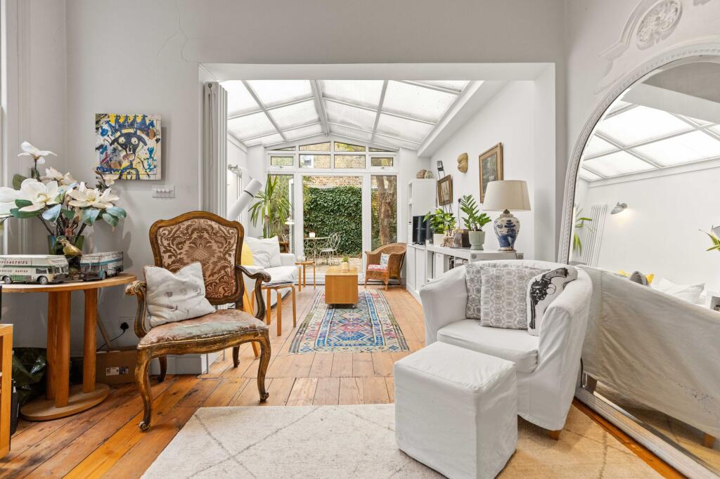 Main image of property: College Road, Kensal Rise, NW10