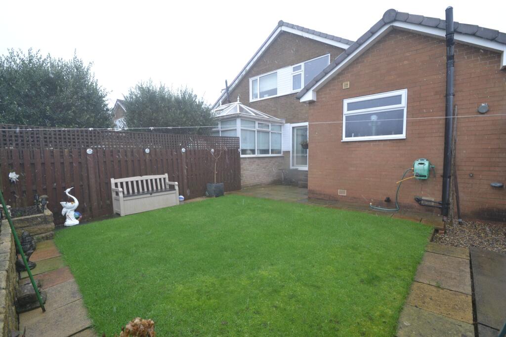 Additional image 20 of Brackendale Drive, Thackley,