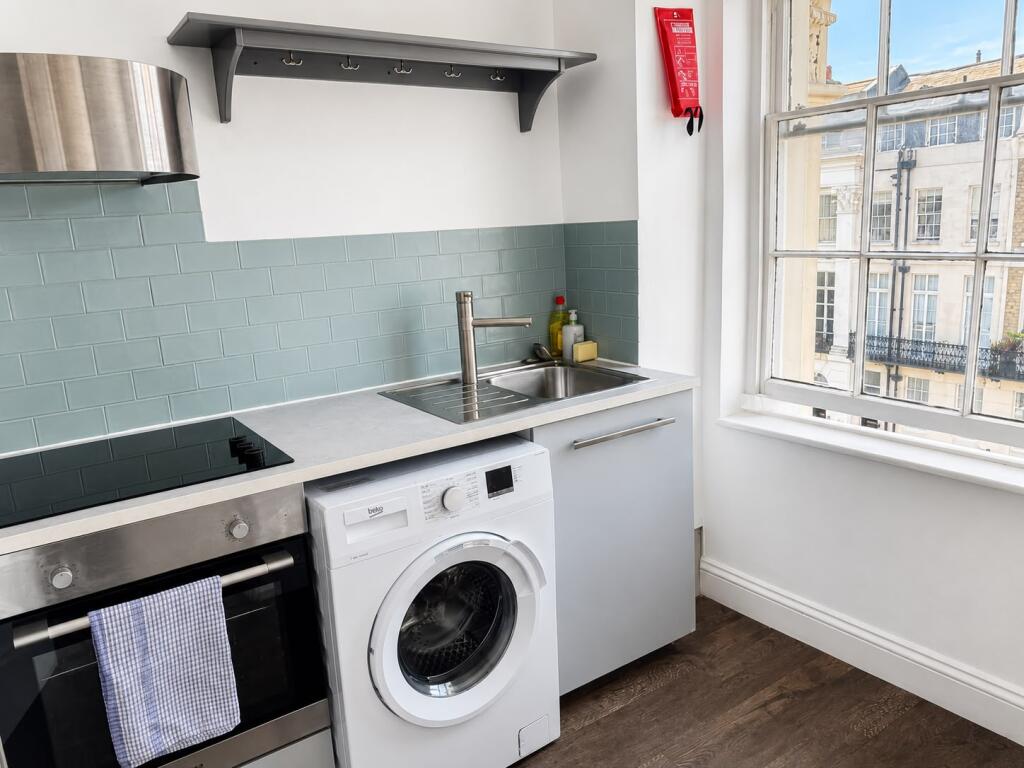 Apartment in Brighton, Kemptown - View 3