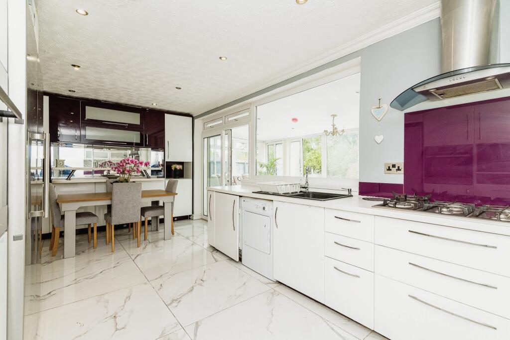 Pool Lane, Oldbury, B69 photo 5