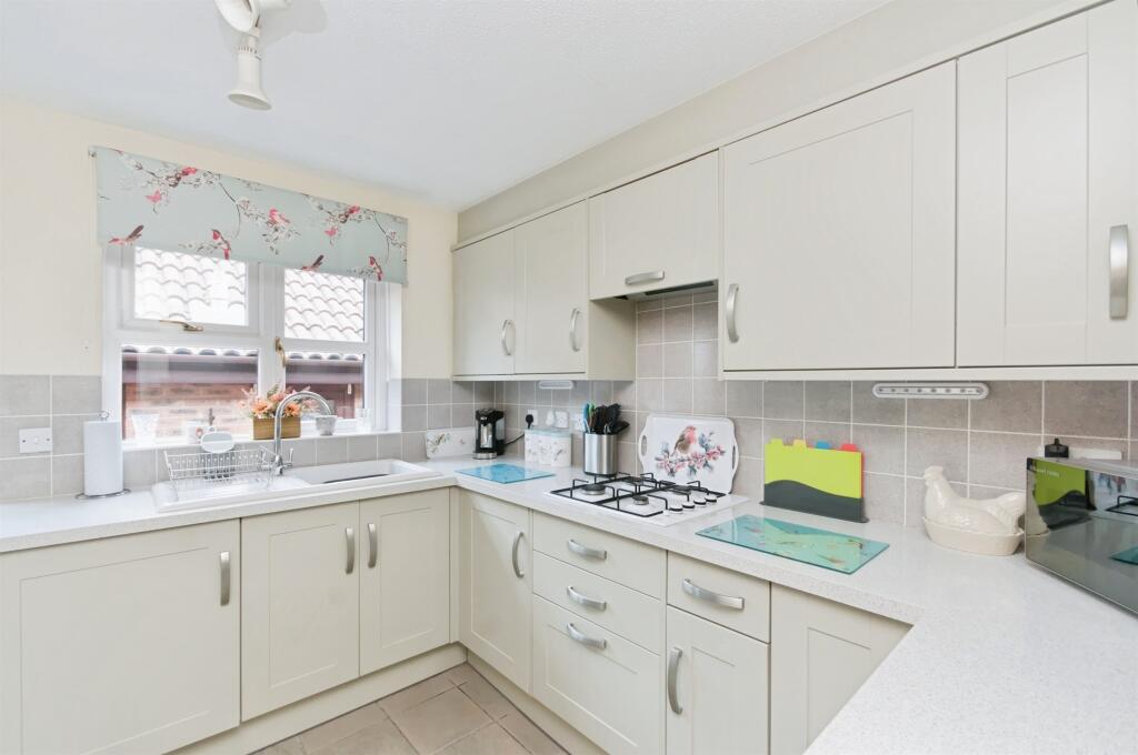 House in Tonbridge - View 2