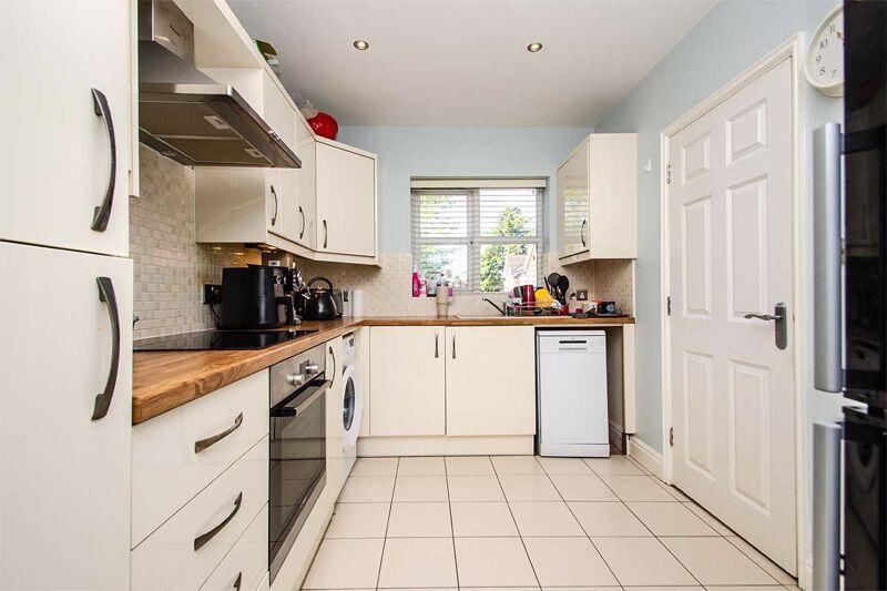 House in Walsall, West Midlands - View 3