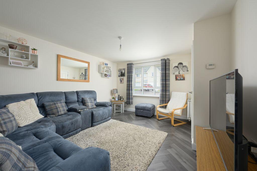House in Dunfermline, Fife - View 4