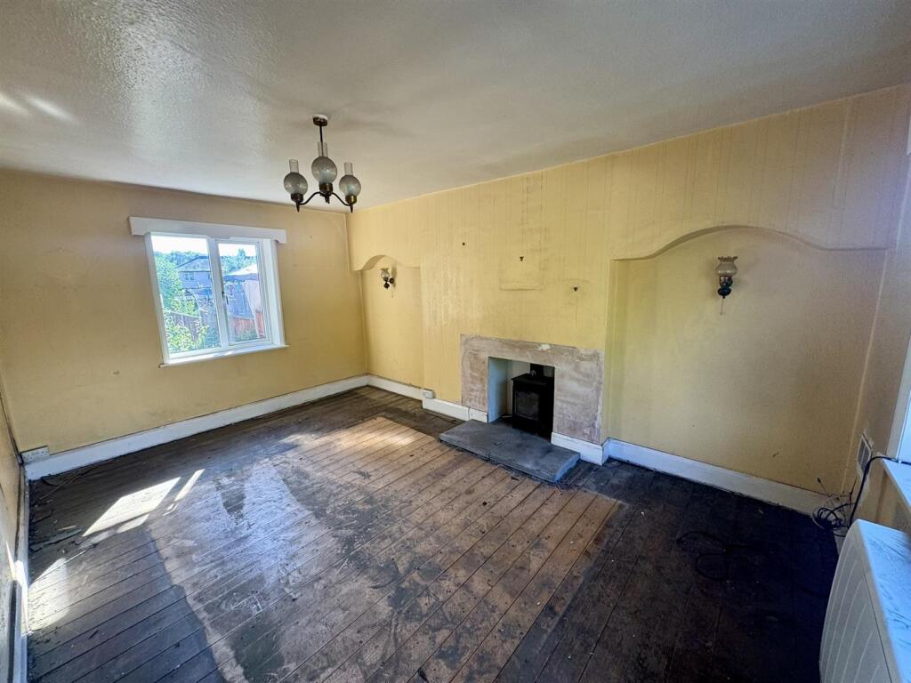 House in Bishop's Castle, Shropshire - View 5