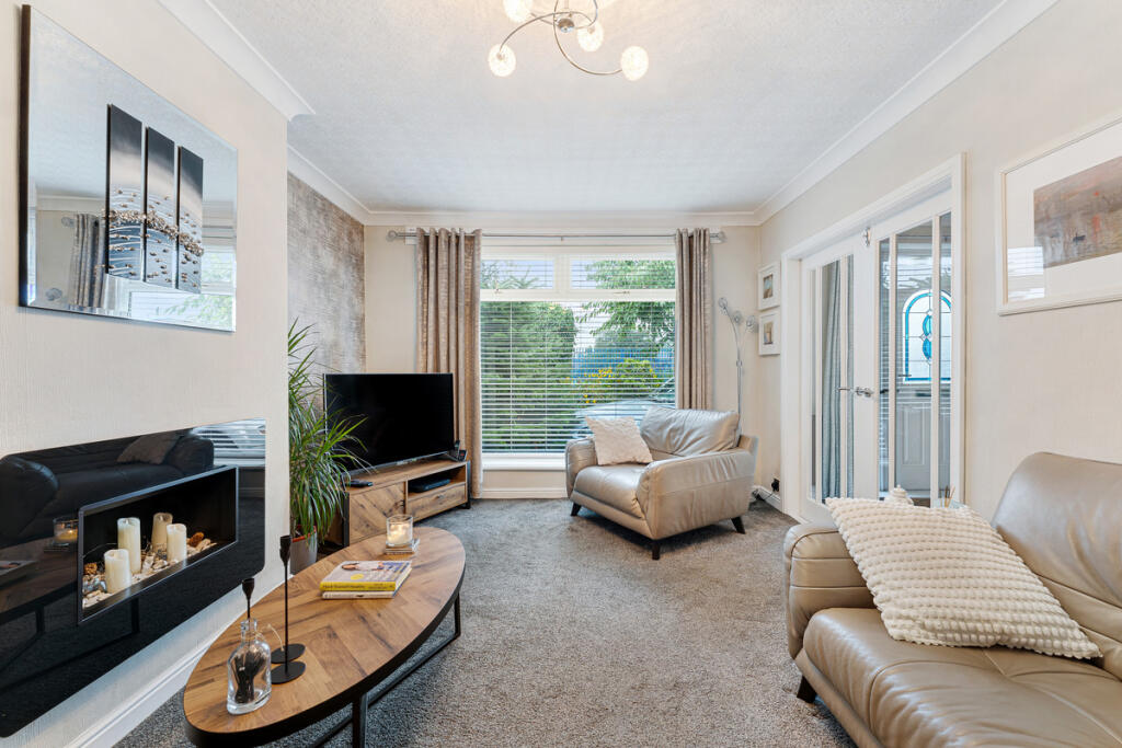 House in Wigan, Spring View - View 5
