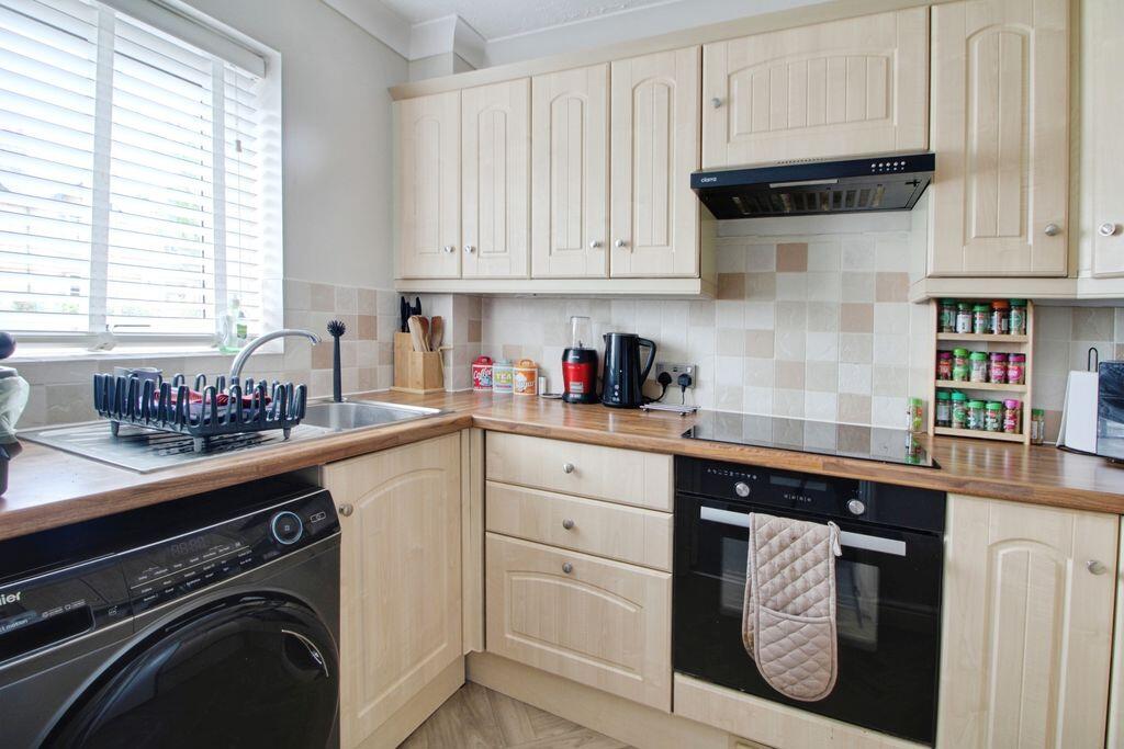 Apartment in Peterborough - View 3