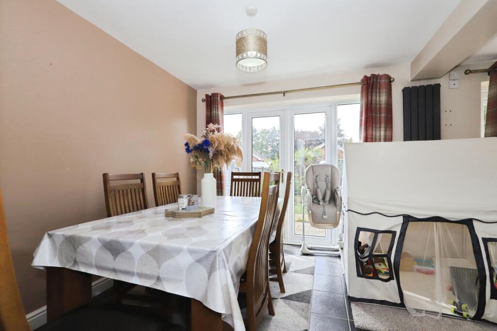 House in Dudley - View 5