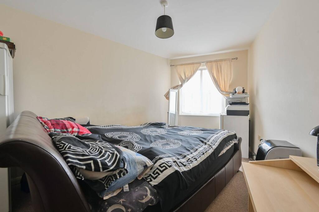 Main image of property: Fourdrinier Way, Hemel Hempstead, HP3