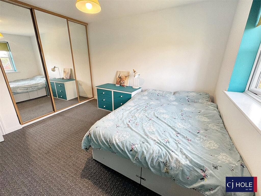 Boughton Way, Gloucester, GL4 photo 3
