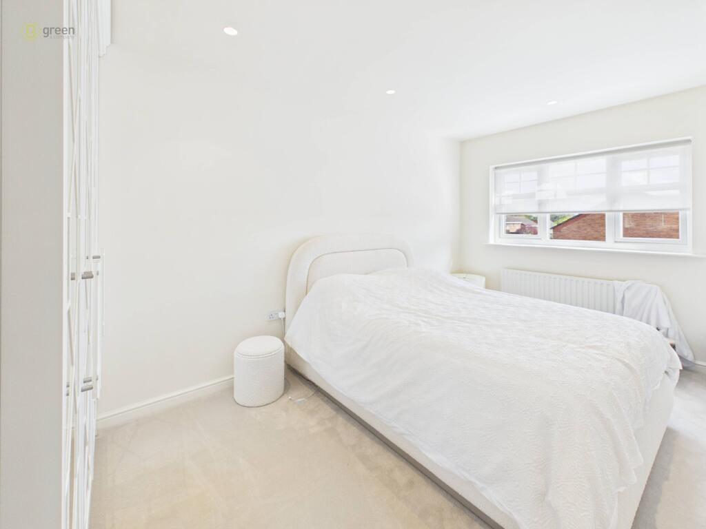 Additional image 9 of Blue Cedar Drive, Streetly, B74