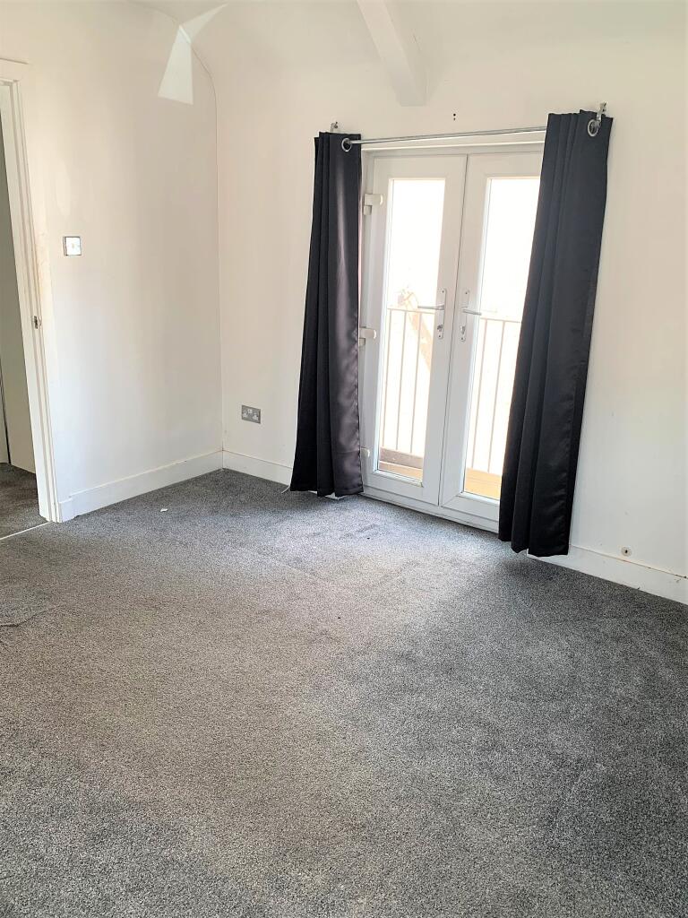 House in Cardiff - View 5