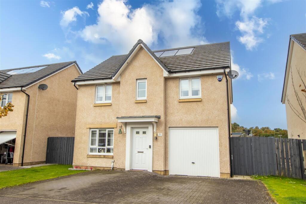 Main image of property: Viscount Terrace, East Kilbride, Glasgow