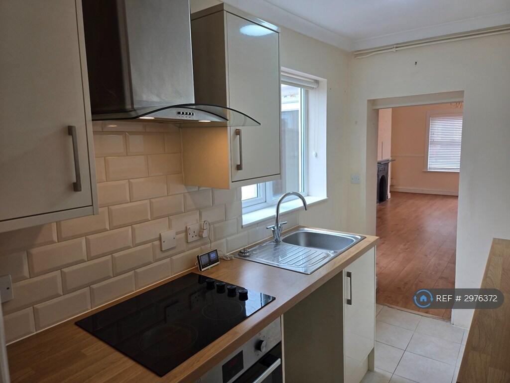 House in Dartford - View 5