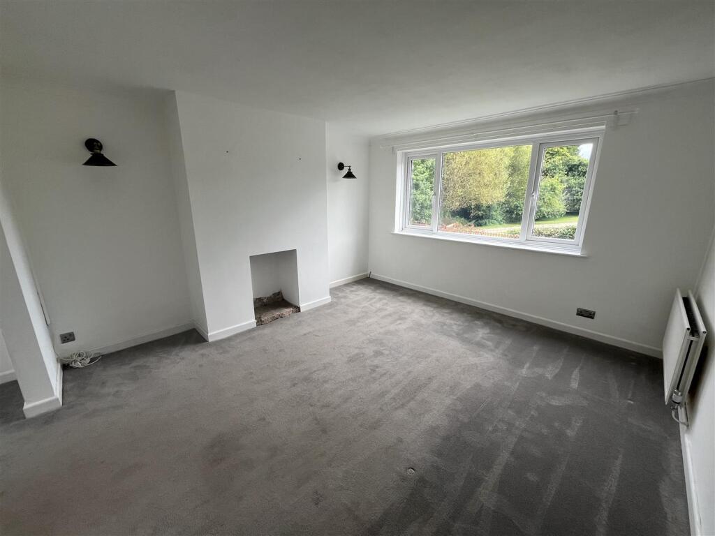 House in Taunton - View 5