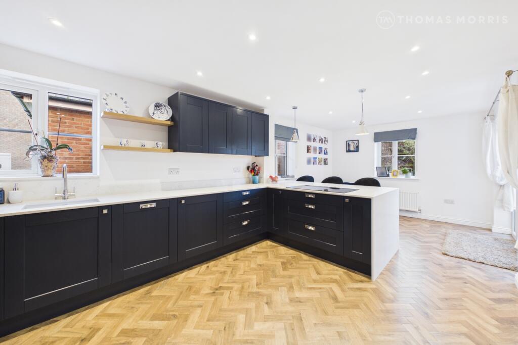 Summers Hill Drive, Papworth Everard, Cambridge, Cambridgeshire, CB23 photo 3