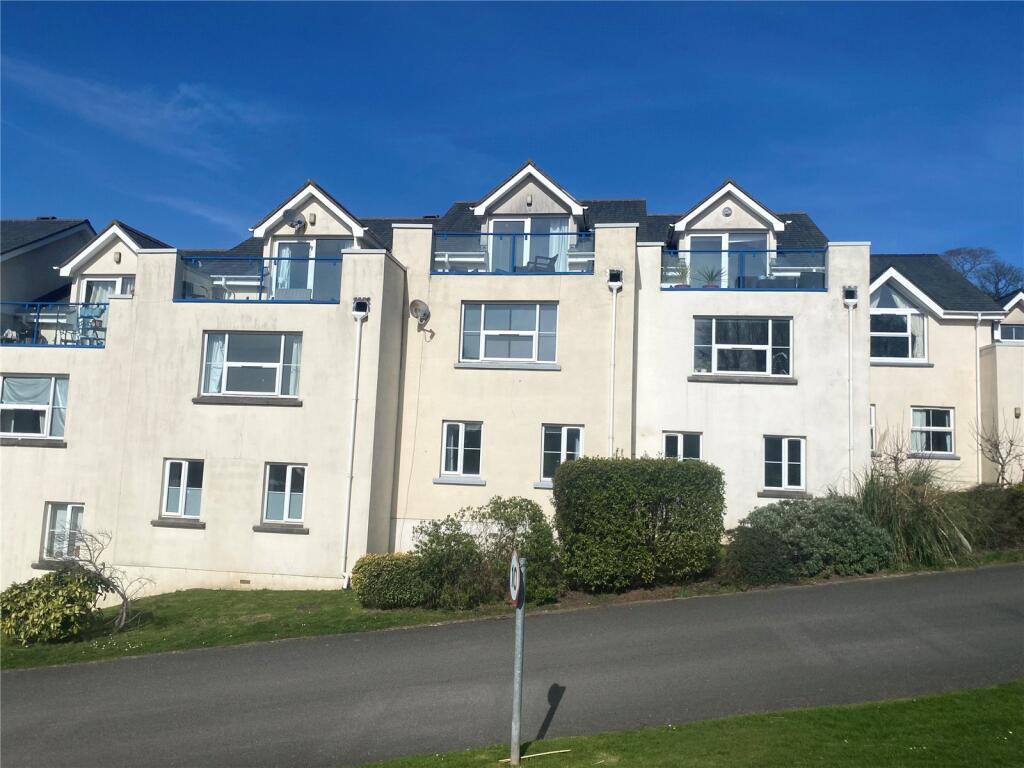 3-bed terraced on Ffordd Heulyn, Y Felinheli, Gwynedd, LL56, £310,000