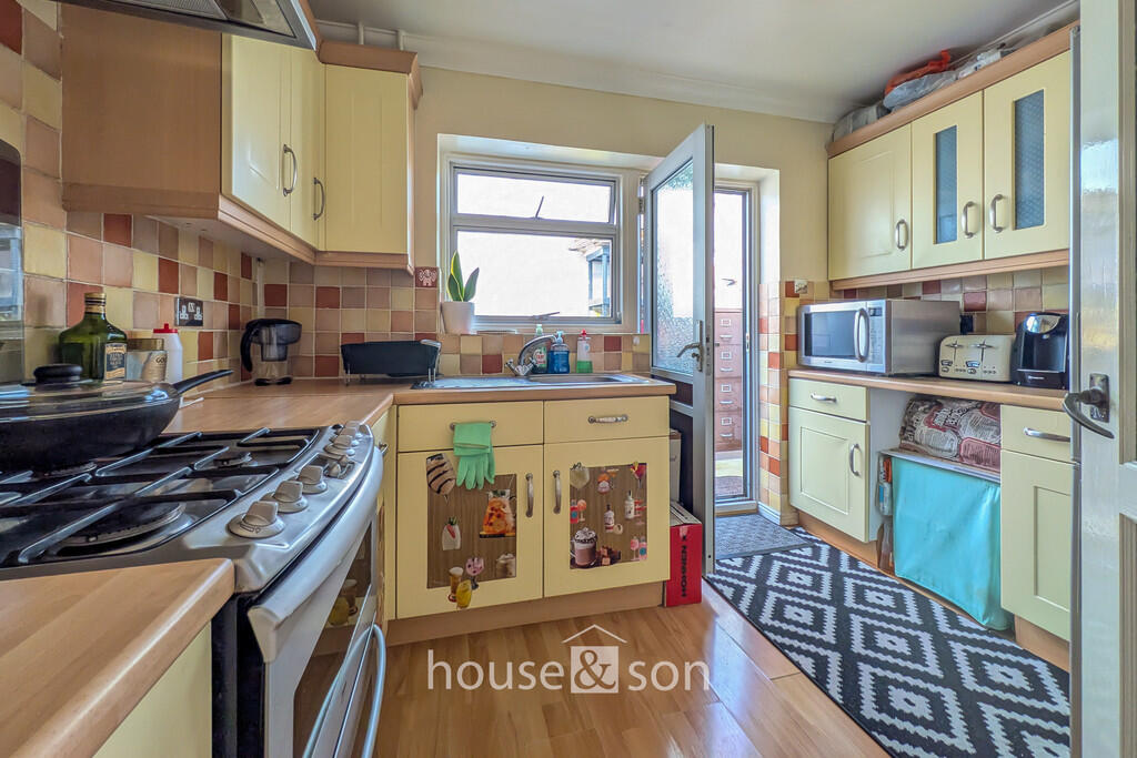Anchor Road, Bournemouth photo 5