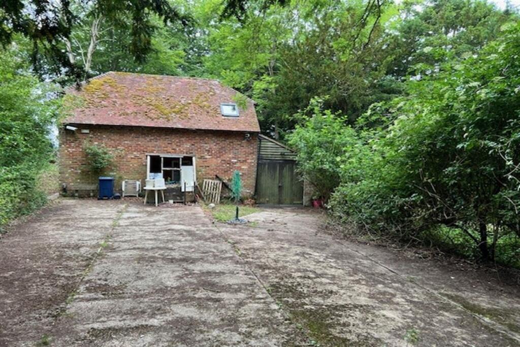 House in Reading - More
