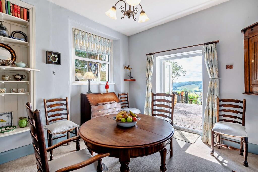 House in Torridge, Great Torrington - View 3
