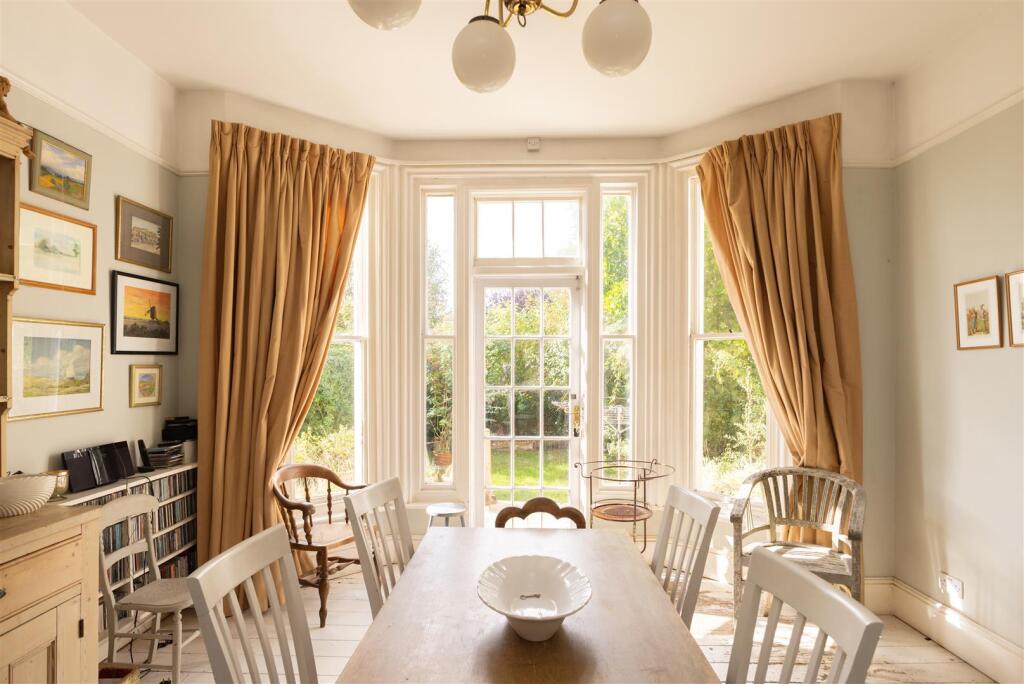 House in Tonbridge - View 4
