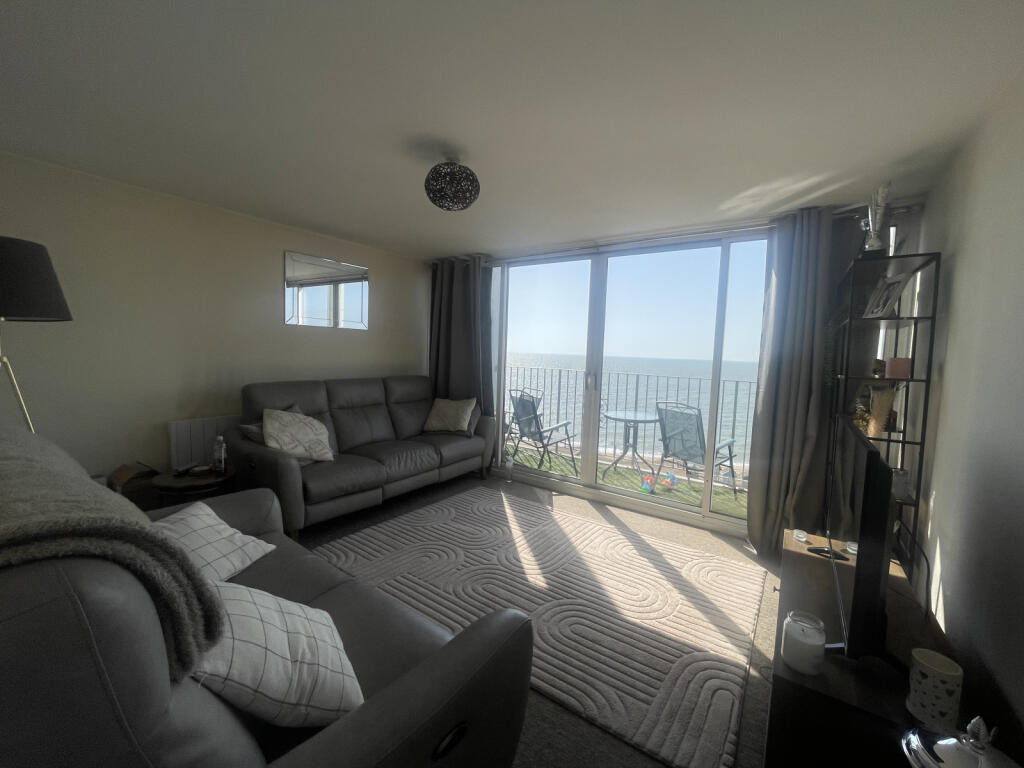 Apartment in Ipswich - View 4